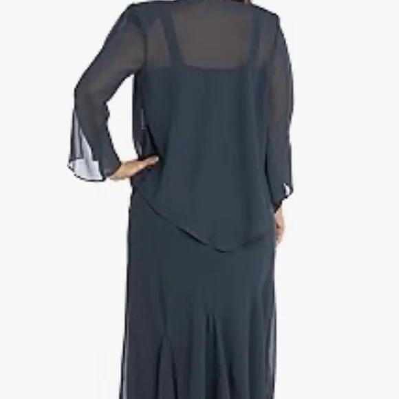 R&M RICHARDS DRESS - Picture 4 of 14